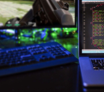 Detrás del éxito de una tragamonedas online siempre hay un proceso de desarrollo: ¿qué etapas sigue?