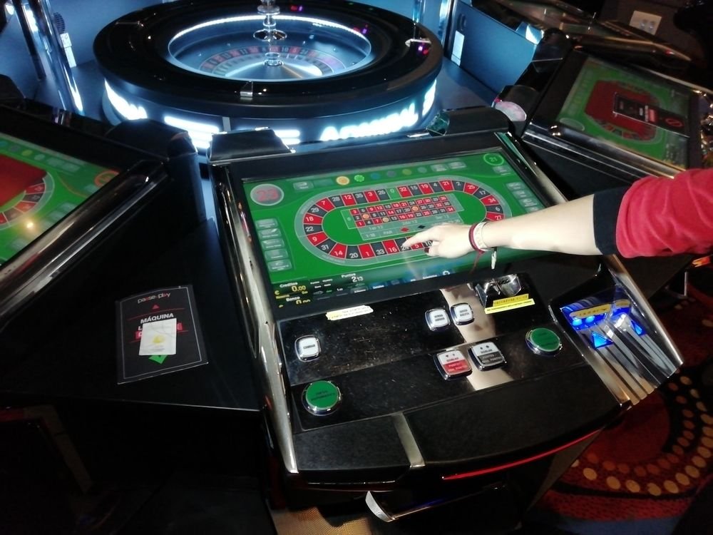 Ayudas necesarias para evitar cierres en el sector del juego