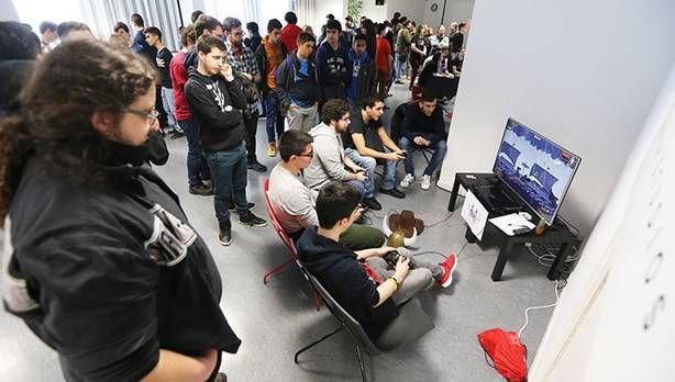 Videojuegos, las tragaperras del siglo XXI